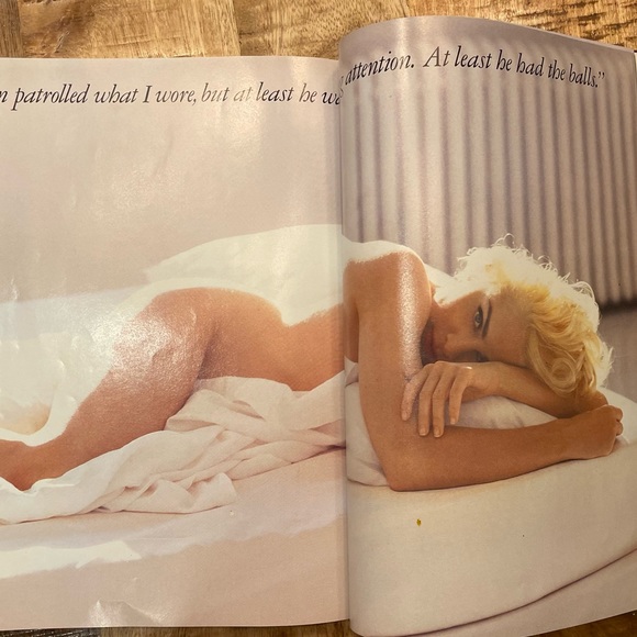 1991 Vanity Fair Magazine Madonna - Picture 7 of 8